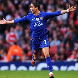 足彩网：阿莫林战术革新，姆贝莫或成曼联中锋新解，343体系迎来关键演变